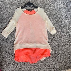 NWOT woman knit tops XS